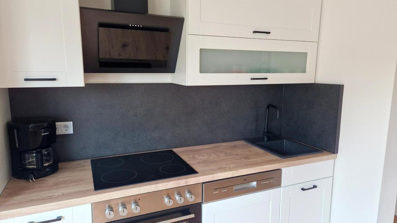 Ferienhaus Seeoase - 70Qm - Kamin -Terrassen - Parkplatz - Badestelle Fusslaeufig 希姆斯塔尔 外观 照片
