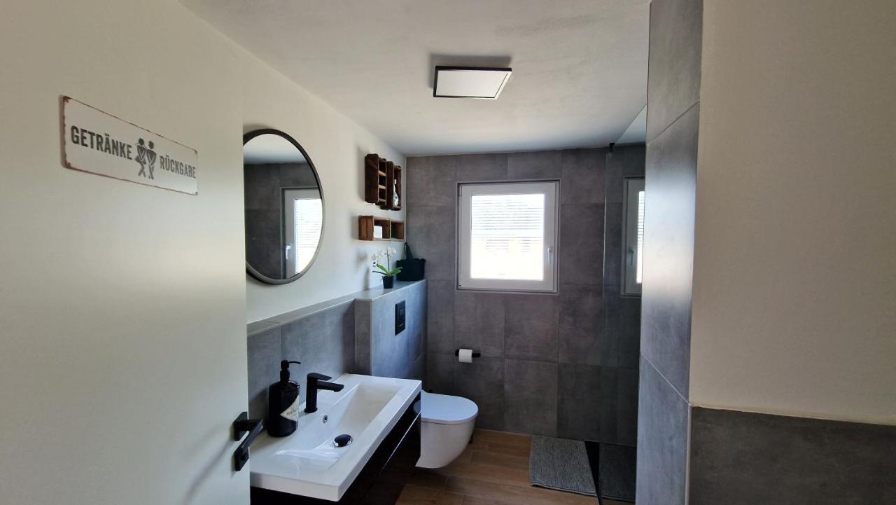 Ferienhaus Seeoase - 70Qm - Kamin -Terrassen - Parkplatz - Badestelle Fusslaeufig 希姆斯塔尔 外观 照片