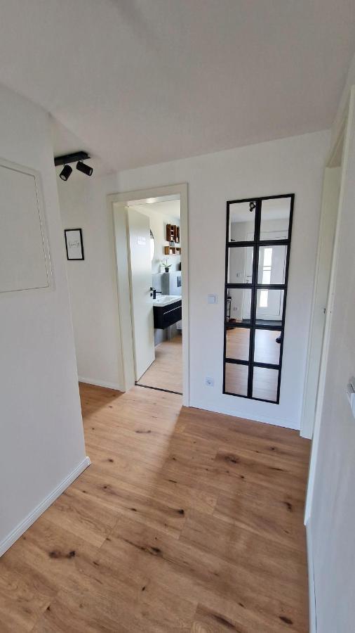 Ferienhaus Seeoase - 70Qm - Kamin -Terrassen - Parkplatz - Badestelle Fusslaeufig 希姆斯塔尔 外观 照片
